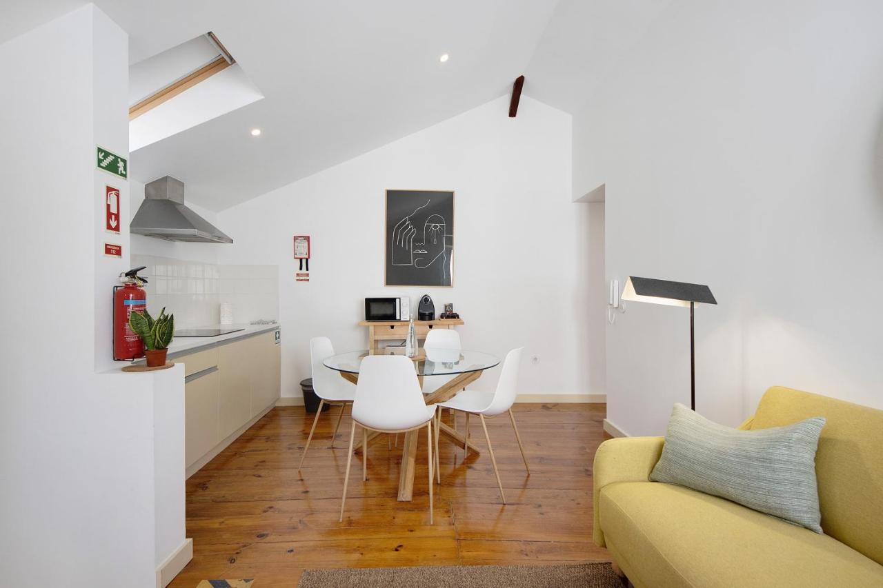 Ferienwohnung Crooked Floor House - Attic Porto Exterior foto